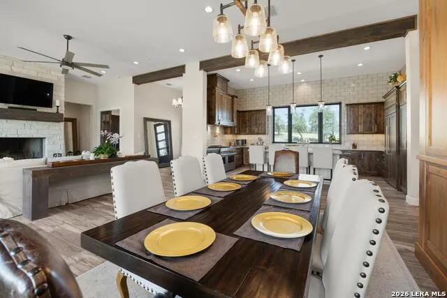 305 Big Sky Ct Blanco, TX 78606