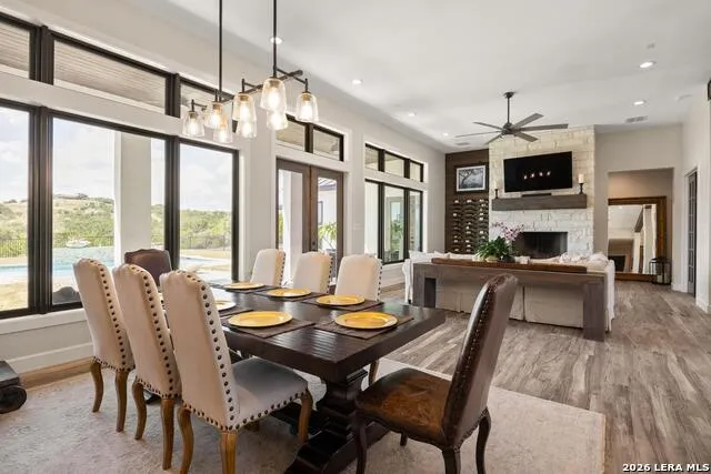 305 Big Sky Ct Blanco, TX 78606
