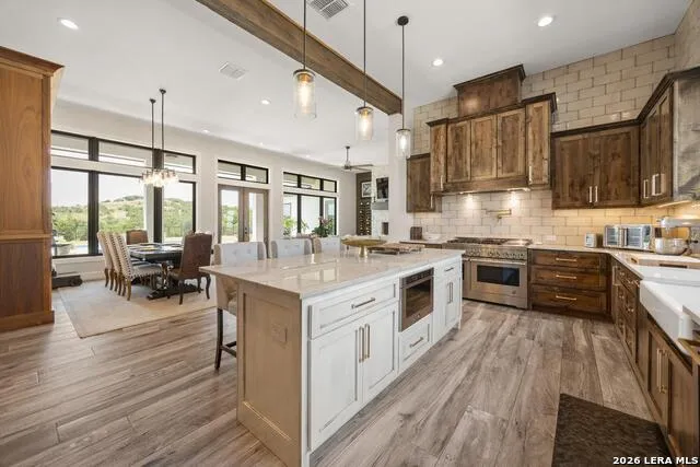 305 Big Sky Ct Blanco, TX 78606