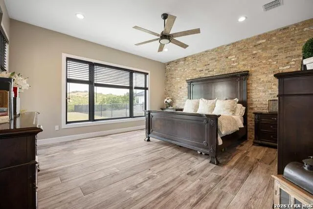 305 Big Sky Ct Blanco, TX 78606