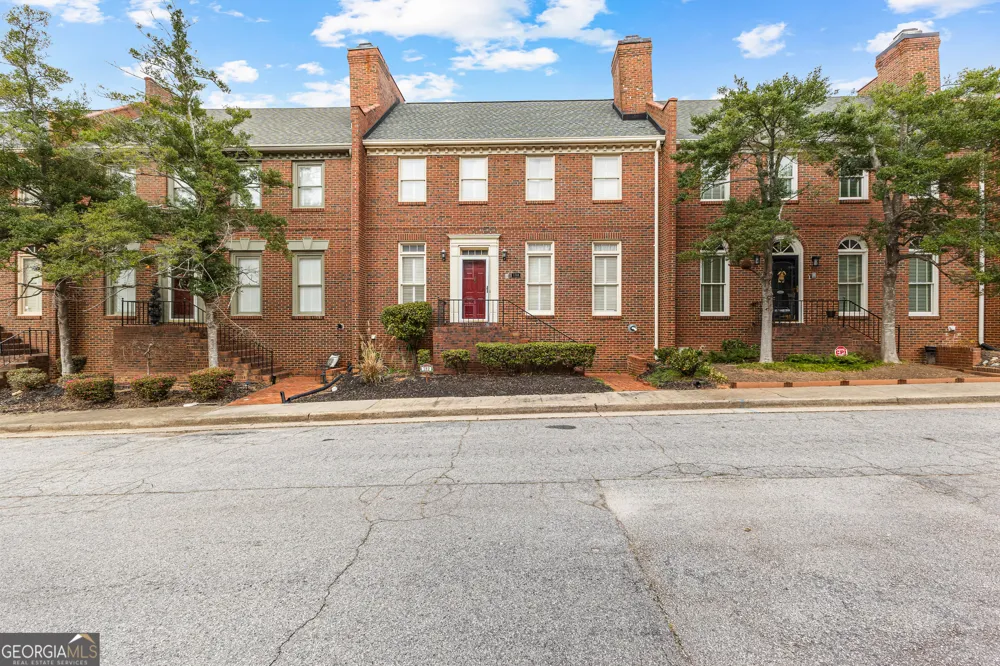 180 Habersham PL Fayetteville, GA 30214