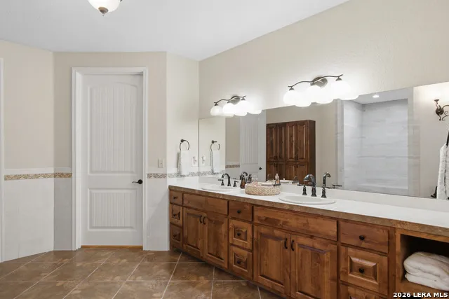 103 The Oak Del Rio, TX 78840