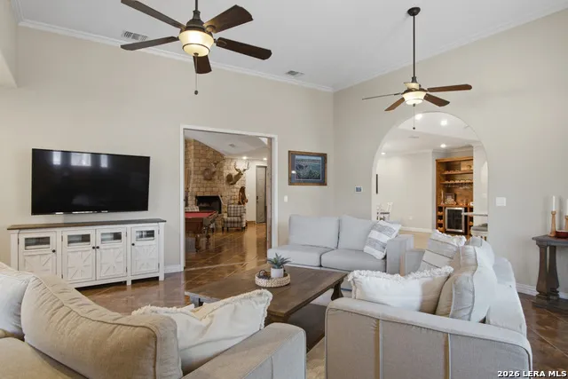103 The Oak Del Rio, TX 78840