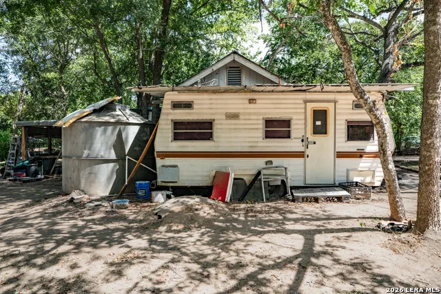 286 RIVERVIEW TER Seguin, TX 78155