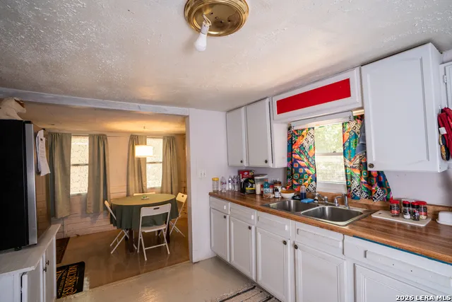 286 RIVERVIEW TER Seguin, TX 78155