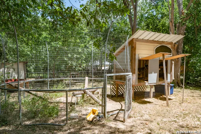 286 RIVERVIEW TER Seguin, TX 78155