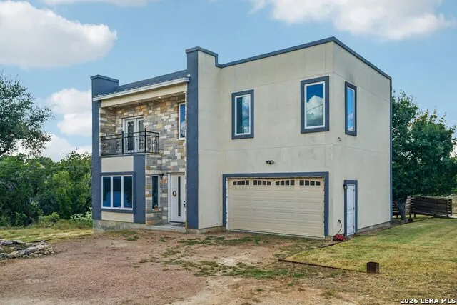 757 CANYON BND Canyon Lake, TX 78133