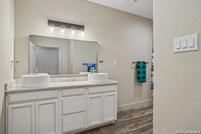 757 CANYON BND Canyon Lake, TX 78133