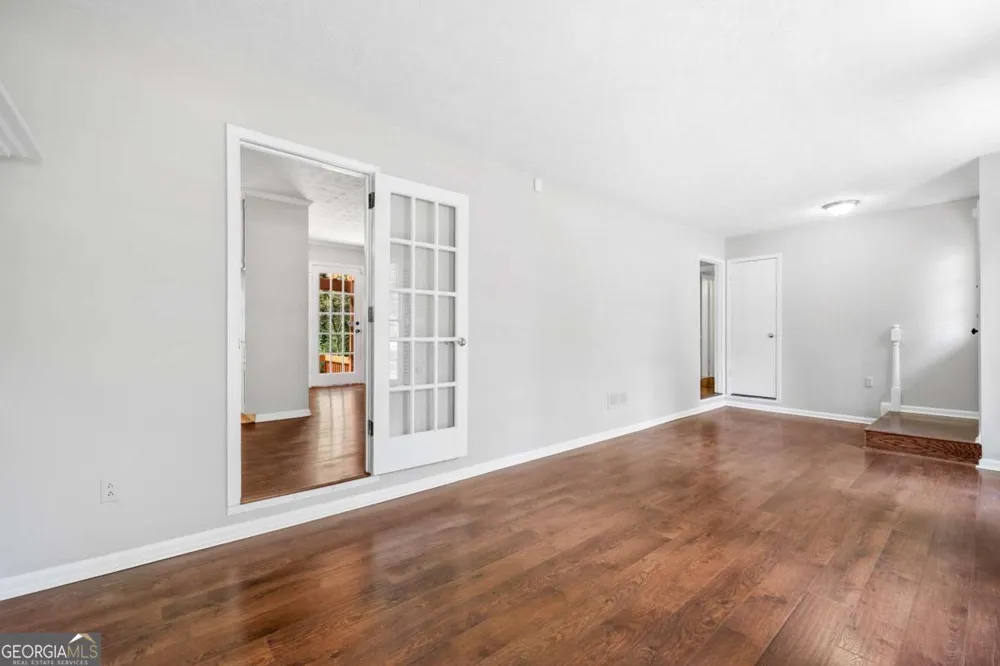 155 King David DR Lilburn, GA 30047