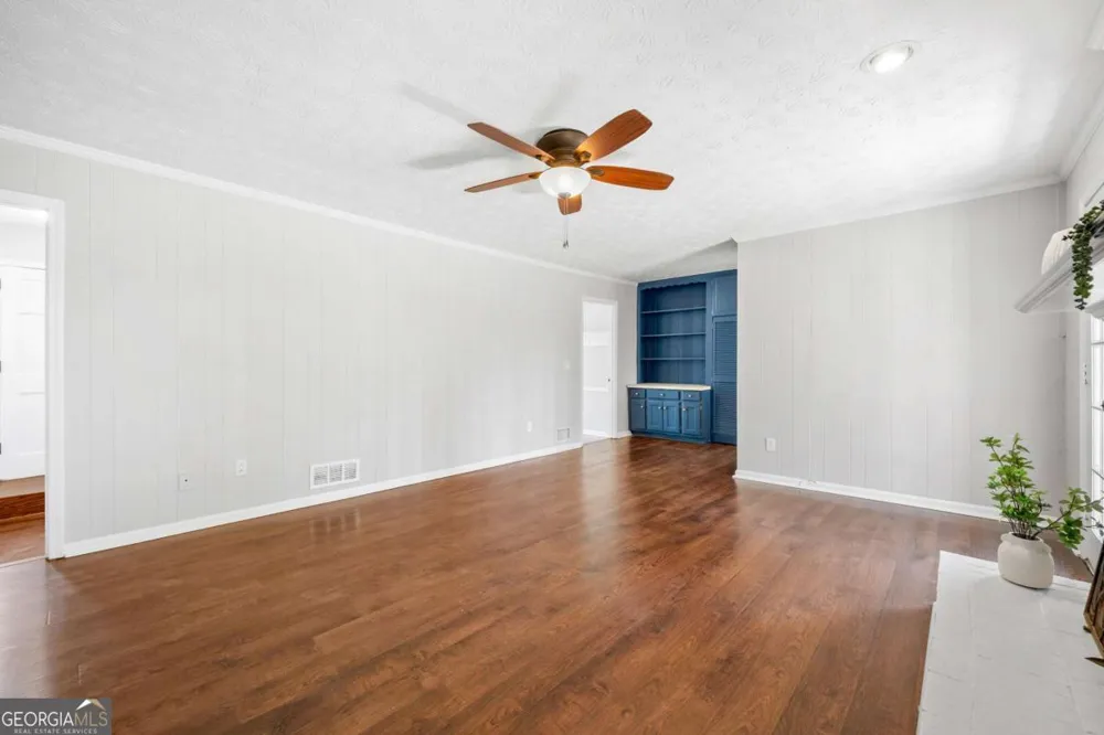 155 King David DR Lilburn, GA 30047