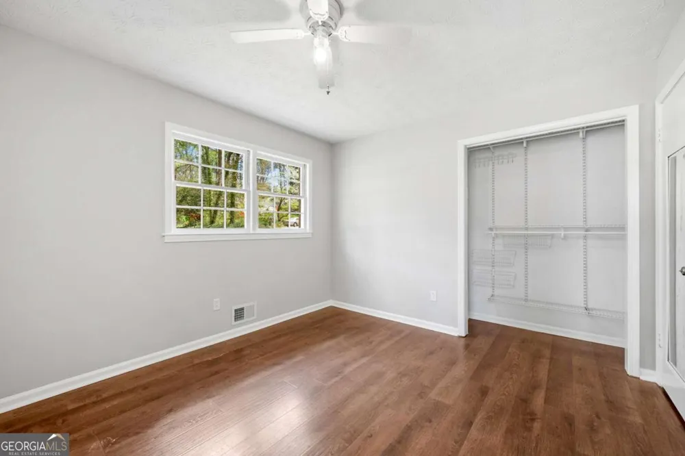 155 King David DR Lilburn, GA 30047