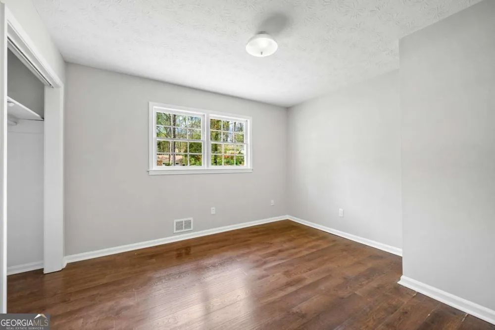 155 King David DR Lilburn, GA 30047