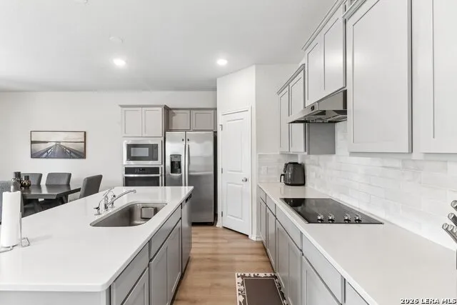 2540 WINDLE LN Seguin, TX 78155