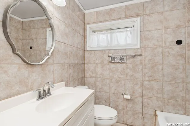 314 BASSWOOD DR San Antonio, TX 78213
