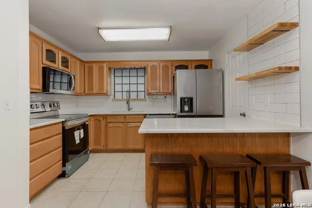 1674 LANTANA CIR New Braunfels, TX 78130