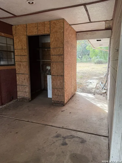 415 SE MAIN ST Stockdale, TX 78160
