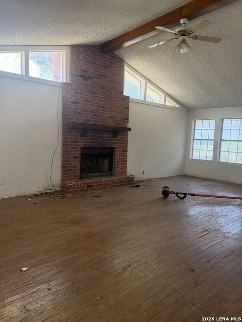 415 SE MAIN ST Stockdale, TX 78160