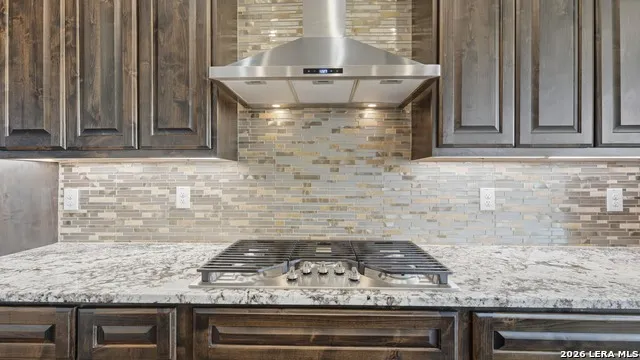 125 VALLEY VIEW DR La Vernia, TX 78121