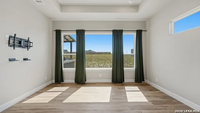 125 VALLEY VIEW DR La Vernia, TX 78121