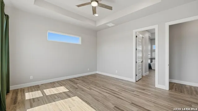 125 VALLEY VIEW DR La Vernia, TX 78121