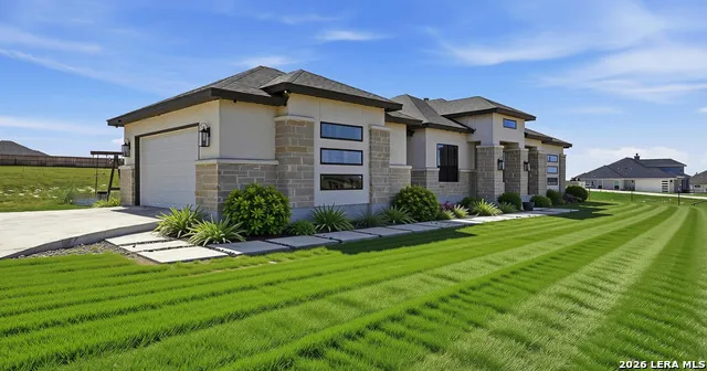 125 VALLEY VIEW DR La Vernia, TX 78121