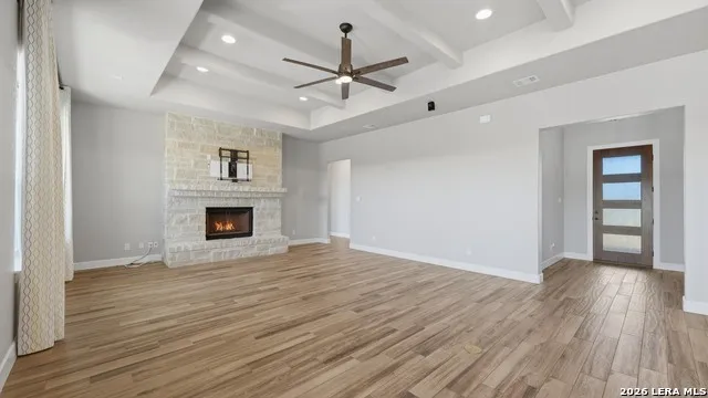 125 VALLEY VIEW DR La Vernia, TX 78121