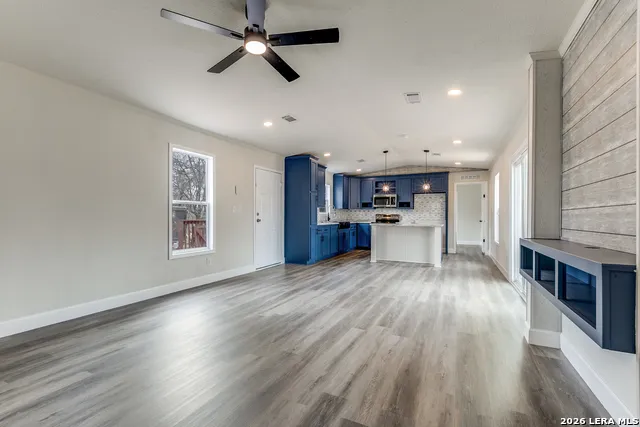 23403 Hickory Pass San Antonio, TX 78264
