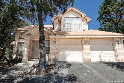 1262 BLUFF CREEK CIR