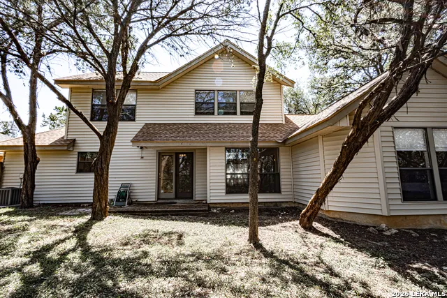 1262 BLUFF CREEK CIR New Braunfels, TX 78130