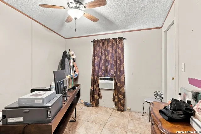 80 Michael Rd Poteet, TX 78064