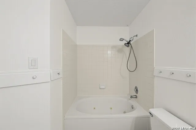 10002 SUNSET PL San Antonio, TX 78245