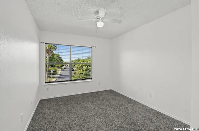10002 SUNSET PL San Antonio, TX 78245