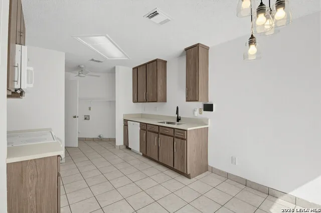 10002 SUNSET PL San Antonio, TX 78245