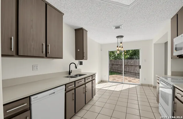 10002 SUNSET PL San Antonio, TX 78245