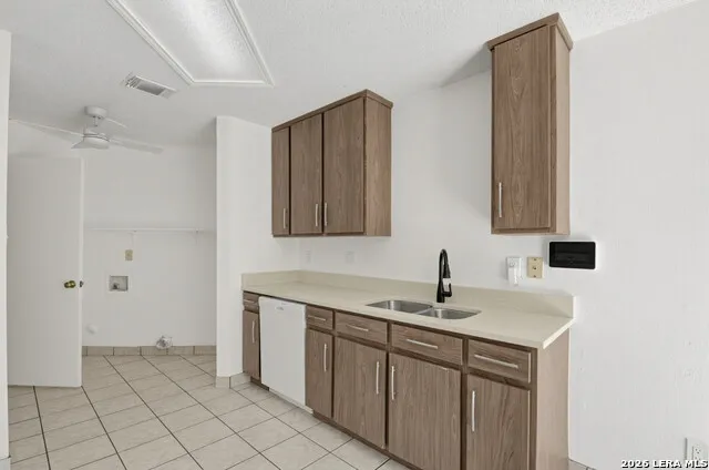 10002 SUNSET PL San Antonio, TX 78245