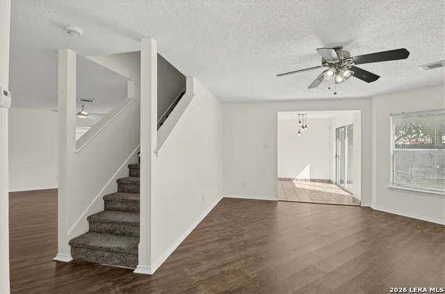 10002 SUNSET PL San Antonio, TX 78245