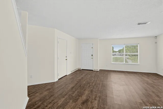 10002 SUNSET PL San Antonio, TX 78245