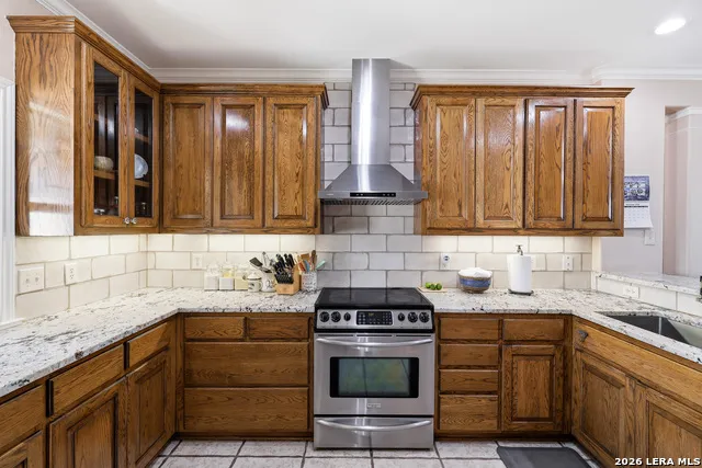 317 WHITE OAK TRL Boerne, TX 78006