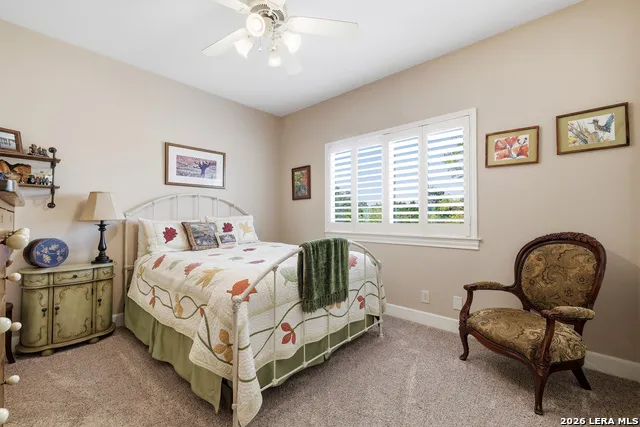 317 WHITE OAK TRL Boerne, TX 78006