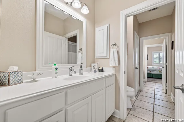 317 WHITE OAK TRL Boerne, TX 78006
