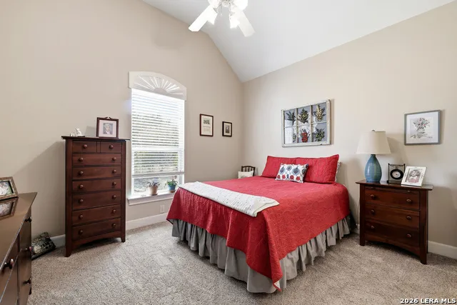 317 WHITE OAK TRL Boerne, TX 78006
