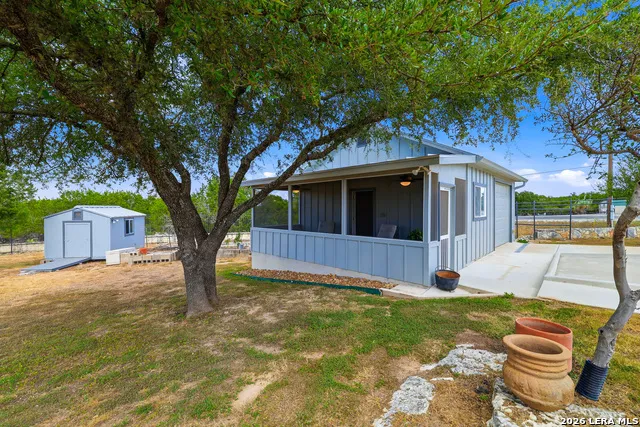 317 WHITE OAK TRL Boerne, TX 78006