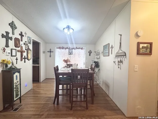3303 SANDY ELM RD La Vernia, TX 78121
