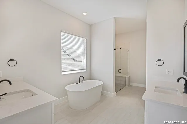 256 Lawrence Drive Castroville, TX 78009