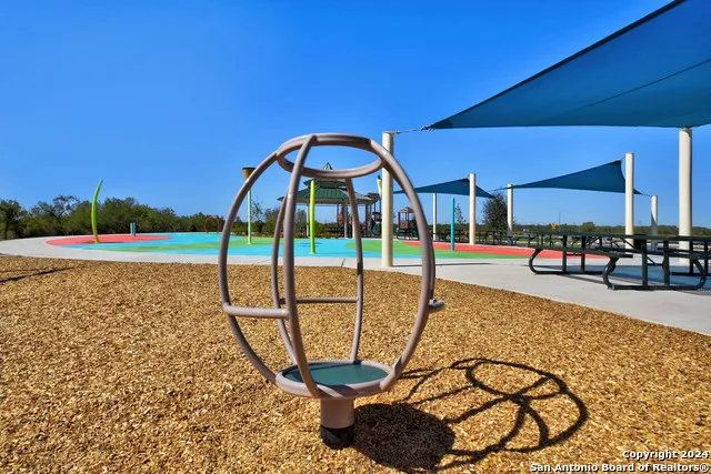 15115 Telfaire Meadow Von Ormy, TX 78073