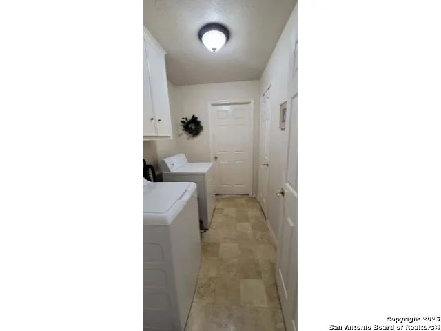 5603 ARNCLIFFE DR Houston, TX 77088
