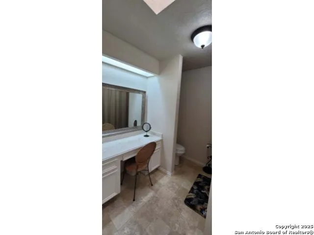 5603 ARNCLIFFE DR Houston, TX 77088