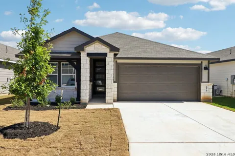 879 Shatterhand Blvd