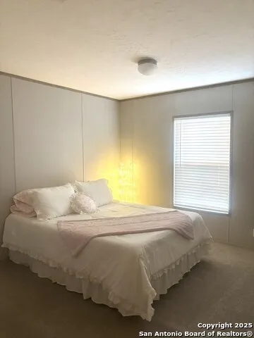 680 SE Front AVE Sabinal, TX 78881