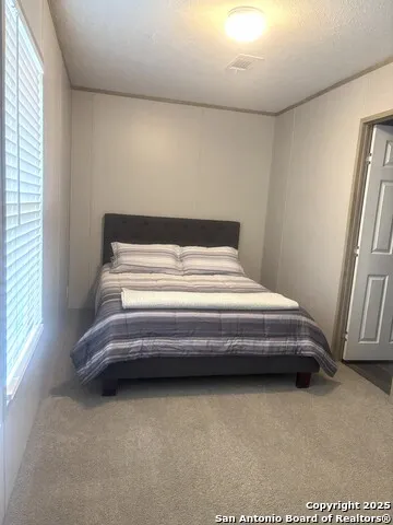 680 SE Front AVE Sabinal, TX 78881